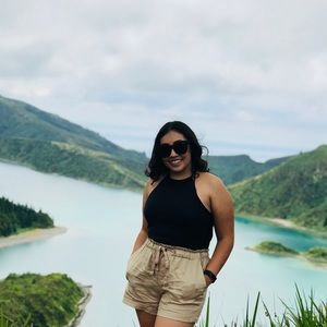 Meet your Posher, Julia